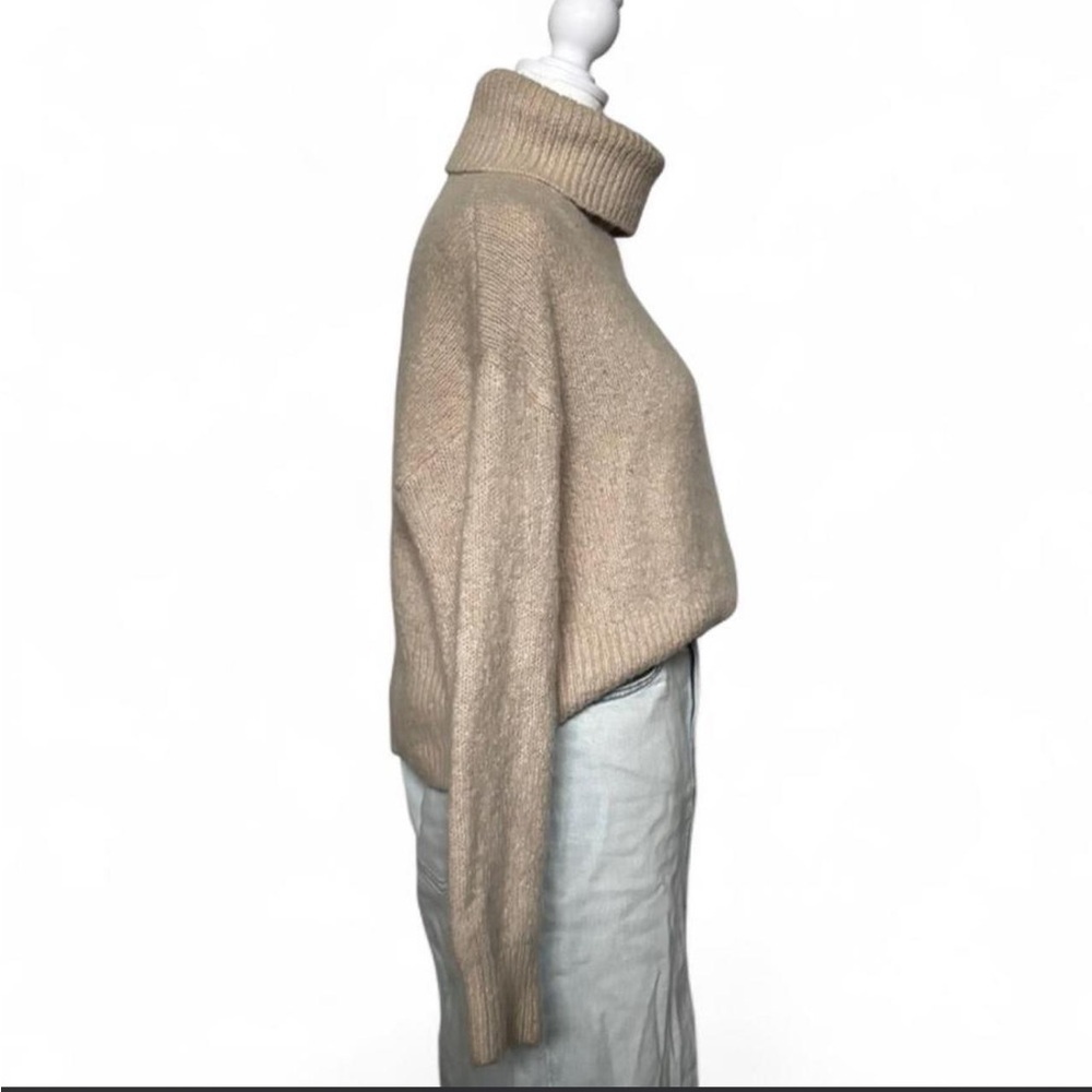 Chunky Beige Wool & Alpaca H&M Turtleneck 🦙 - Picture 4 of 7